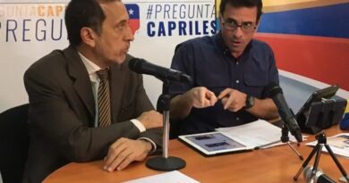 Capriles y Guerra hablan sobre necesidad de invertir recursos para el SEN