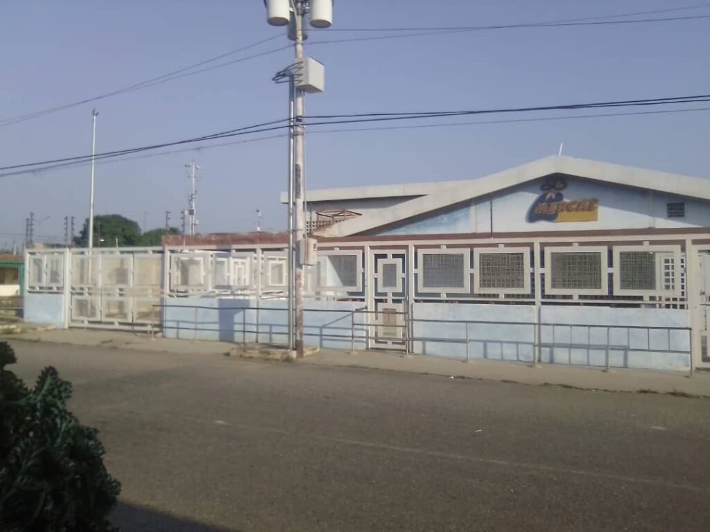 Vecinos piden ceder estructuras de Mercadal en El Danto para que funcionen Intendencia y Jefatura Civil