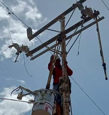 Alcalde Nava y Corpoelec han instalado 40 transformadores en lo qu va de año