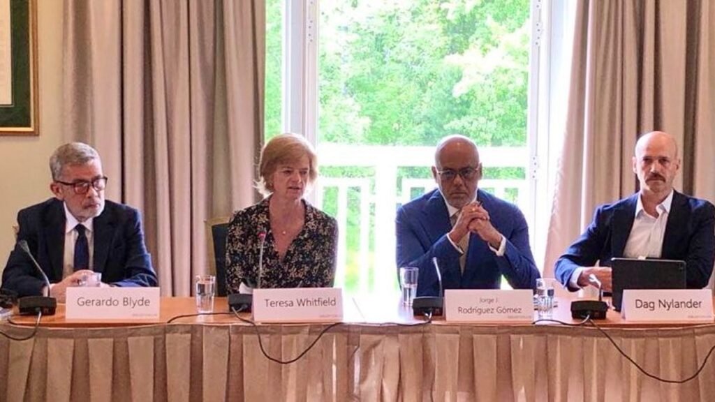 Representación del Gobierno de Venezuela y Plataforma Unitaria participan en el Foro de Oslo