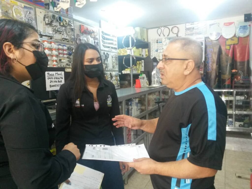 Inician en Lagunillas inscripción y regularización de comerciantes en el servicio de aseo urbano