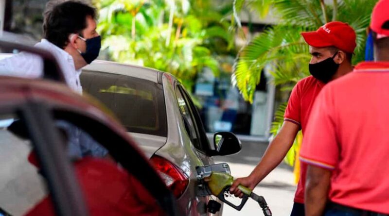 Fijan cronograma de distribución de gasolina subsidiada