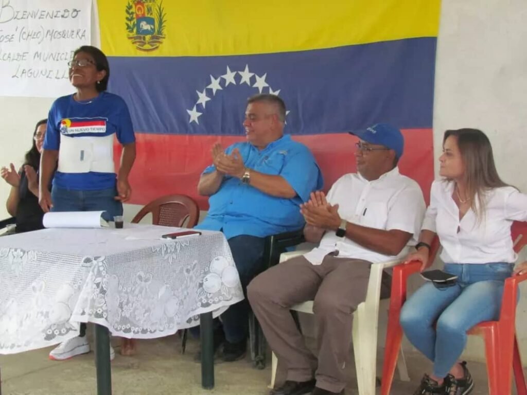 MADURO PIDIO ESTAR ALERTA