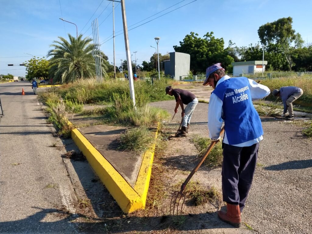 Sedemaul realizó operativo de aseo vial en el sector Tamare