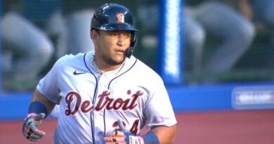 Miguel Cabrera dijo no sentirse bien y puso en duda jugar en el 2023