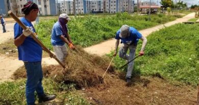 Sedemaul desplegó 3er operativo de limpieza en el urbanismo Fabricio Ojeda