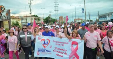 En Lagunillas realizaron caminata por el Día Mundial de la lucha contra el Cáncer de Mama