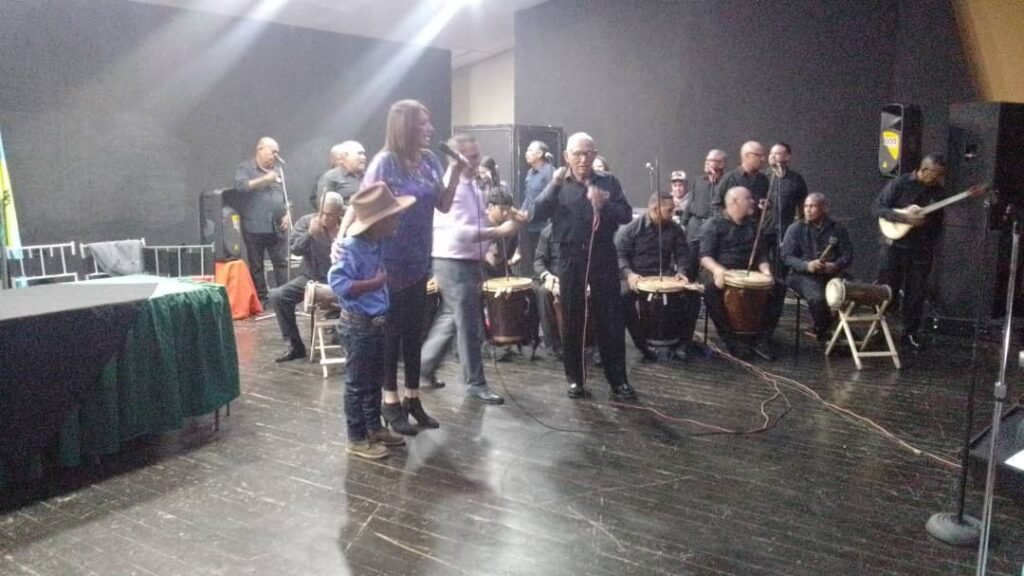 En Cabimas celebraron 67 aniversario del conjunto Barrio Obrero