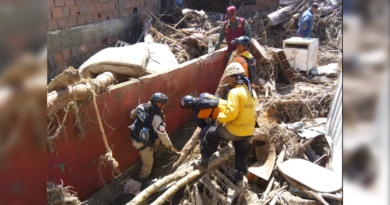 Siguen extrayendo cadáveres en Las Tejerías. Cifras ascienden a 50