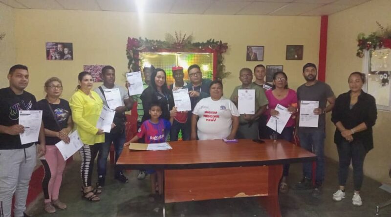 En Miranda entregan títulos de tierra asociadas a la Gran Misión Vivienda