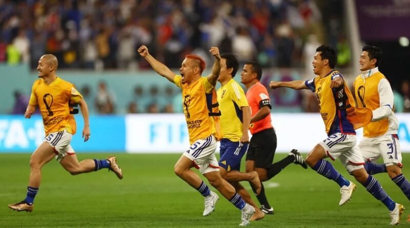 Japón firmó segunda gran sorpresa al vencer 2-1 a Alemania