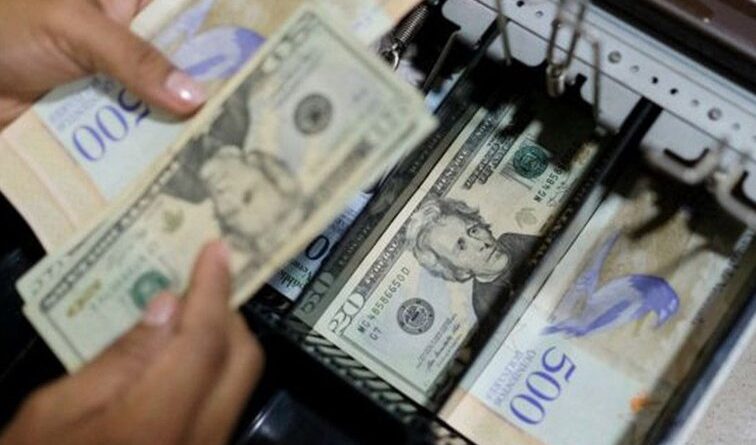 BCV: precio del dólar se duplicó en tres meses