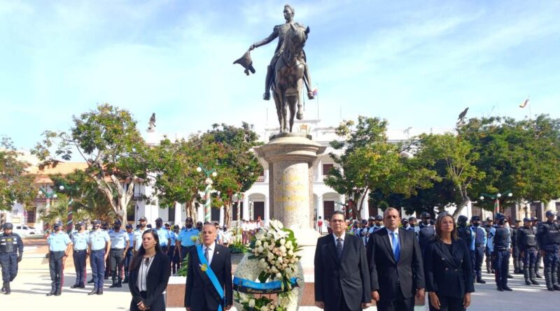 Gobernador Rosales lideró actos por los 192 años de la muerte de El Libertador Simón Bolívar