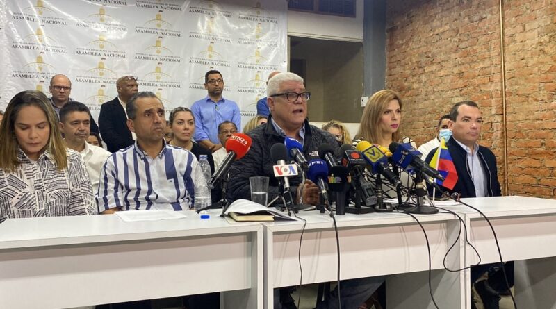 AD, PJ y UNT votarán eliminar el gobierno interino que encabeza Guaidó