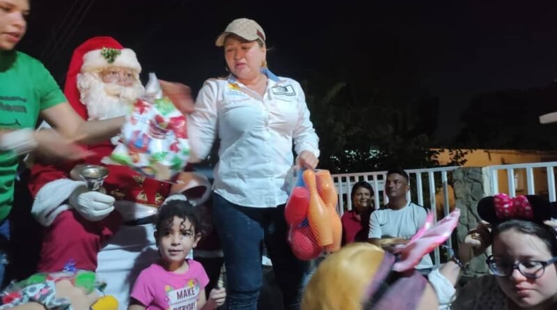 "Ruta de Santa" obsequió más de 3 mil presentes a los niños de Cabimas