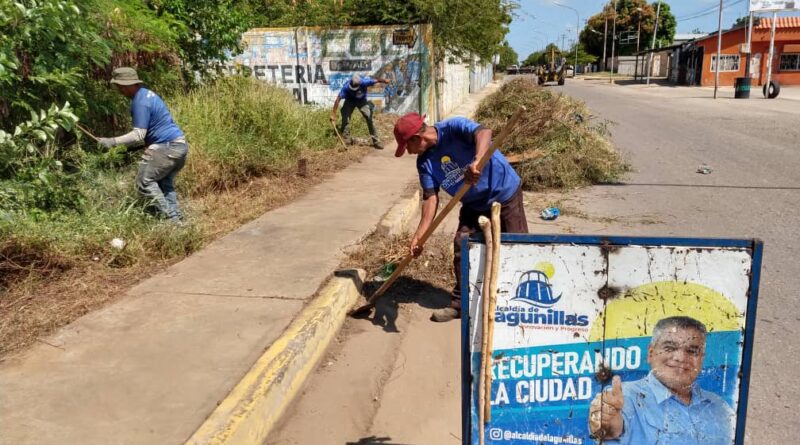 Sedemaul inició operativo de aseo vial en el sector Barrio Libertad