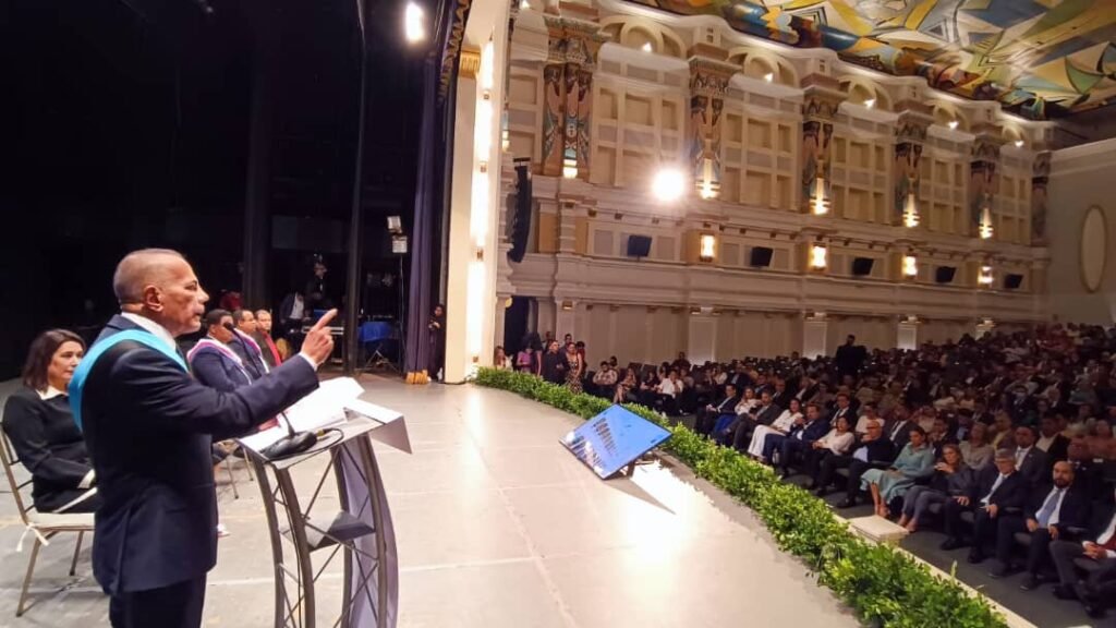 Rosales: "Seguimos impulsando el regreso de las transnacionales y el auge del comercio energético"