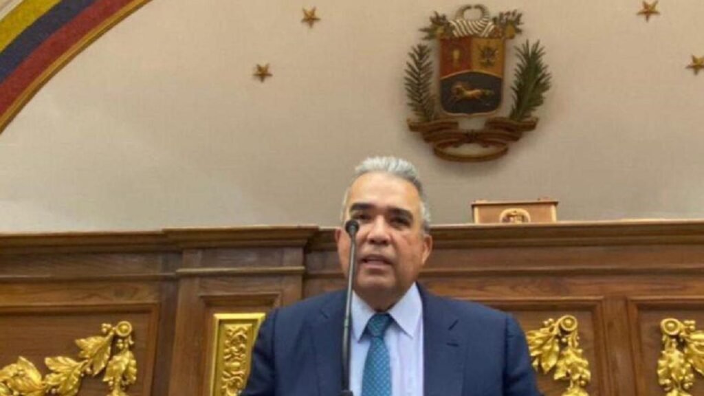 Es impostergable un aumento de salarios anclado a una divisa fuerte