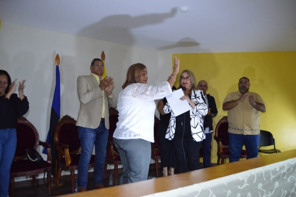 Juramentada nueva directiva de la Cámara Municipal en Baralt