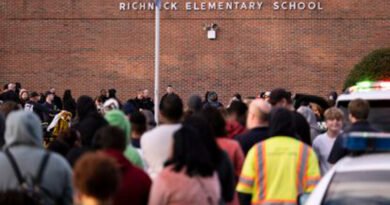 Niño de 6 años fue detenido por la policía tras disparar contra su maestra