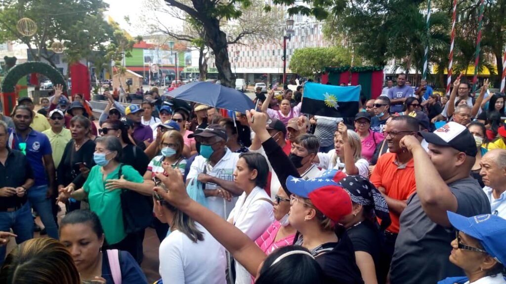Nuevamente docentes de Lagunillas exigieron mejoras salariales