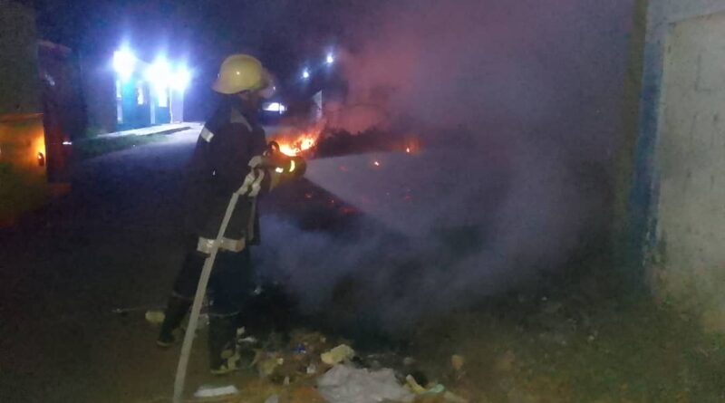Bomberos del municipio Miranda sofocan 5 incendios en la parroquia Altagracia
