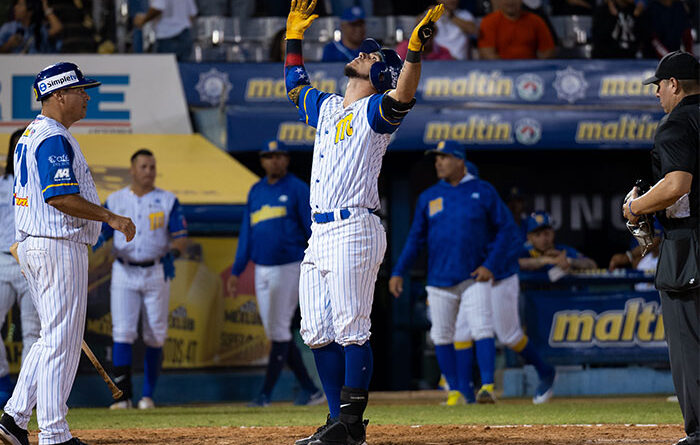 Navegantes apaleó 14-0 a Tigres