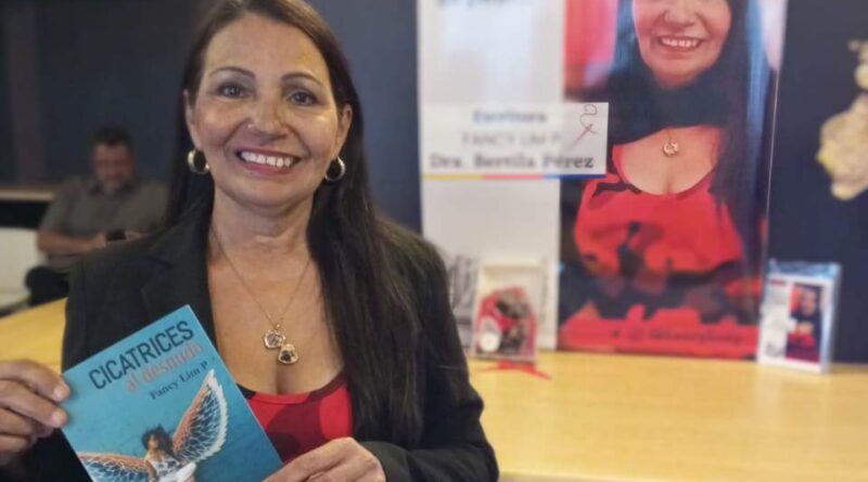 Dra. Bertila Pérez presentó su libro "Cicatrices al desnudo"