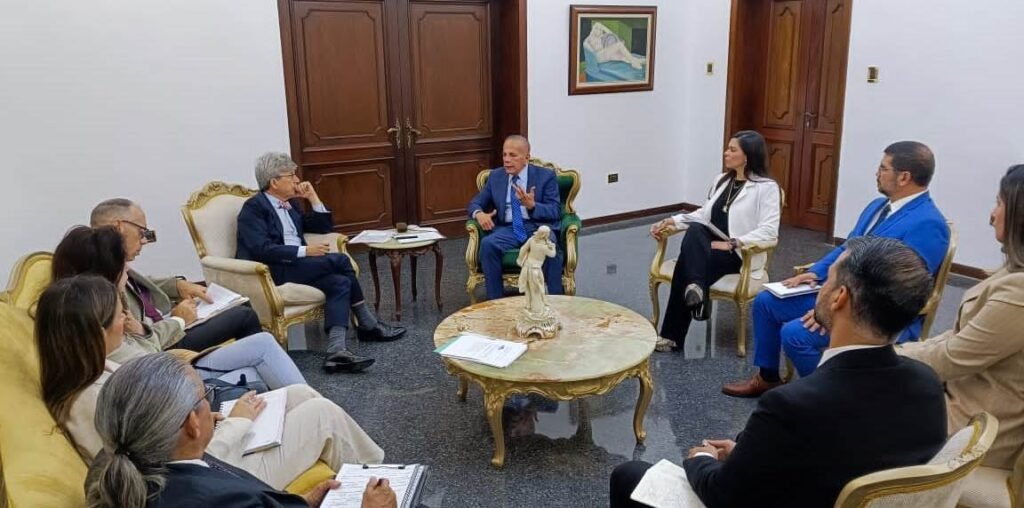 Gobernador se reunió con Jefe de la Delegación de la Unión Europea en Venezuela