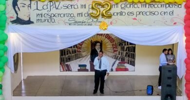 Con música y baile celebraron 52 años del liceo “Francisco A. Zea” en Lagunillas