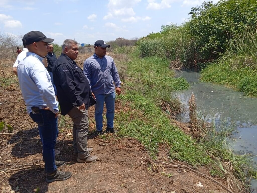 Alcaldía de Lagunillas inició labores de limpieza del drenaje Morochas II