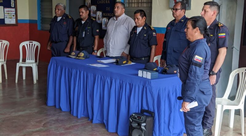 Cuerpo de Bomberos en Valmore Rodríguez celebró 40 años de servicio