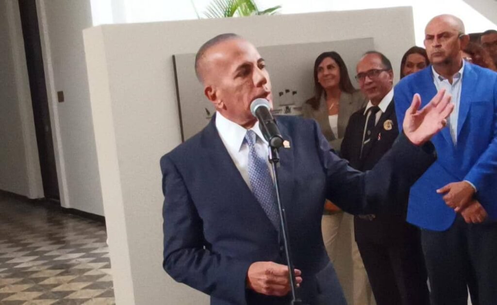 "Hoy el Palacio de Gobierno luce su mejor rostro y sale de las ruinas en sus 155 años"