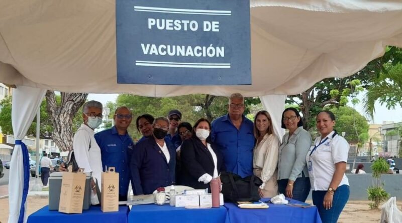 Margarita de Mosquera acompañó jornada de vacunación de Las Américas  en Lagunillas