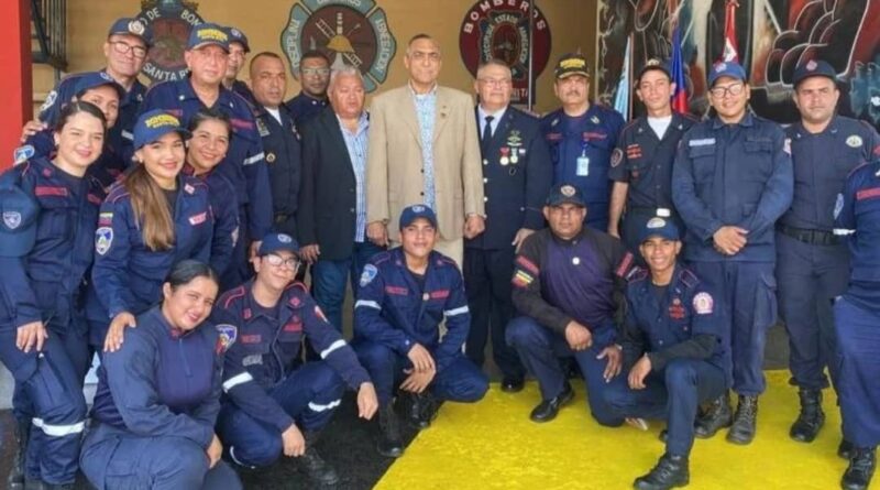 Bomberos de Santa Rita celebró 44 aniversario con misa y entrega de reconocimientos