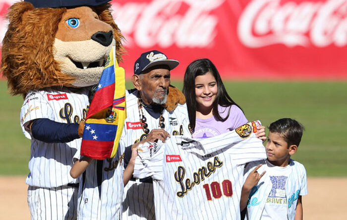 Falleció a los 104 años el fanático número 1 del Caracas: "Chivita" Lezama