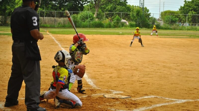 Alcalde José Mosquera inauguró Campeonato de Béisbol Menor en Lagunillas