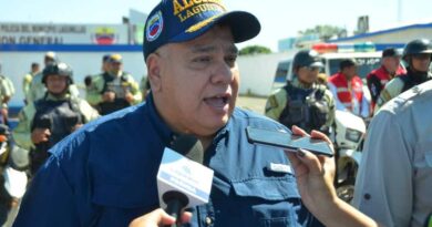 Alcalde Mosquera: autoridades deben dar solución al caos de la gasolina