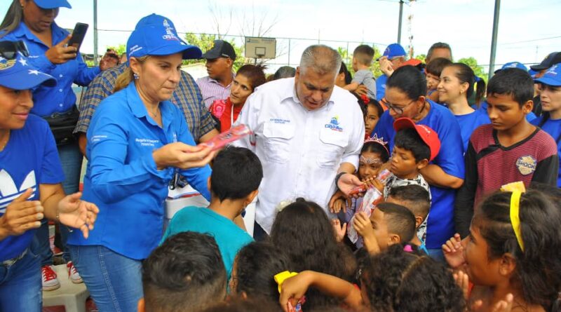 Alcaldía de Lagunillas atendió a más de 200 familias con jornada social en el sector Campo Alegre