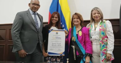 Clezulia celebró Día del Periodista con la entrega del Premio Estadal de Periodismo 2023