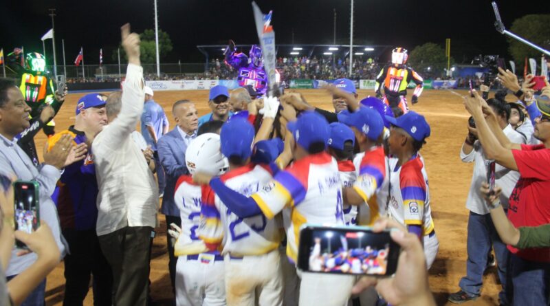 Venezuela "A" derrotó por paliza a Chile y es favorita para alzar el trofeo