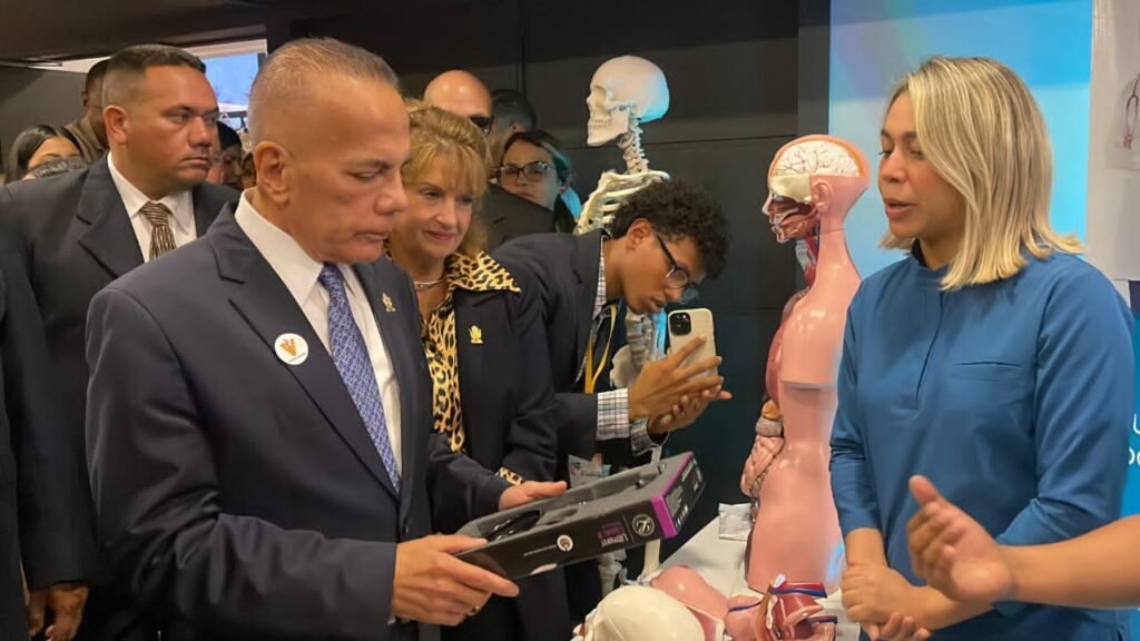 Gobernador instaló el Congreso Científico Internacional y el Científico Multidisciplinario de la Academia de Medicina del Zulia