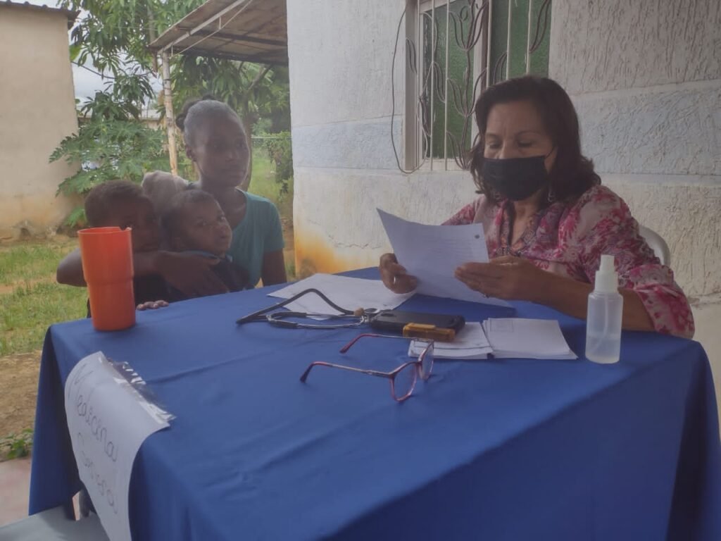 Immujel organizó su primera  jornada social para las mujeres en el sector El Larense