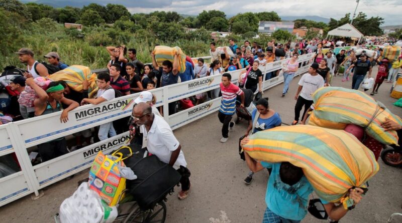 Casi 3 millones de venezolanos han emigrado hacia Colombia