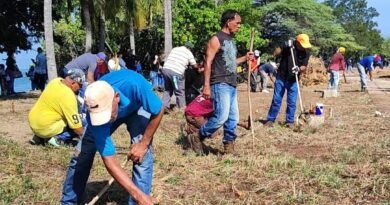 Continúan trabajos de recuperación de las costas del Boulevard de Cabimas