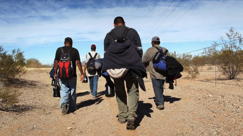 Aprehenden a "coyote" hondureño que trasladaba a ocho venezolanos hacia los EE.UU.