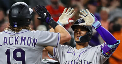 Ezequiel Tovar se convirtió en el novato criollo con más jonrones en su primer año en la MLB