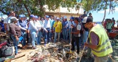 Gobernación del Zulia despliega gigantesco operativo de saneamiento en riberas del Lago