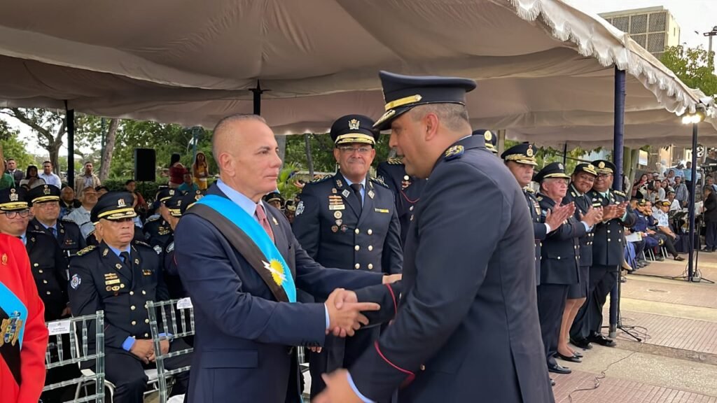 Rosales: "Vocación, sacrificio y compromiso son las premisas de los cuerpos policiales"