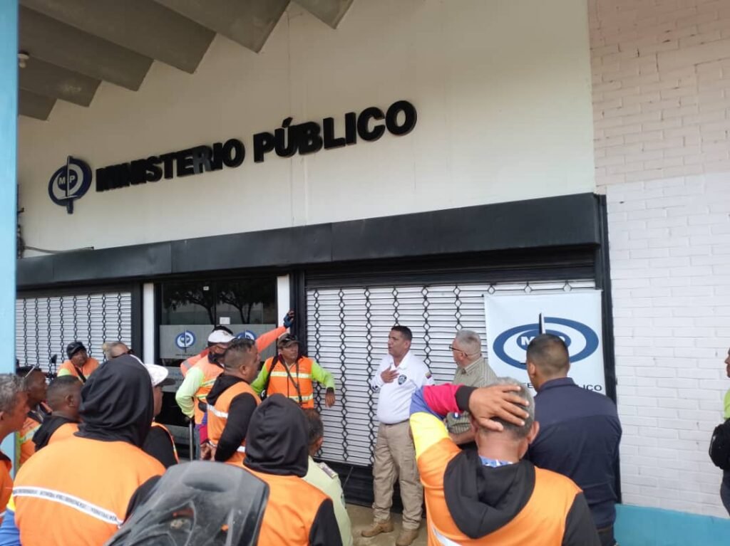 Verificarán funcionamiento de taxis, mototaxis y carros por puestos de Cabimas 